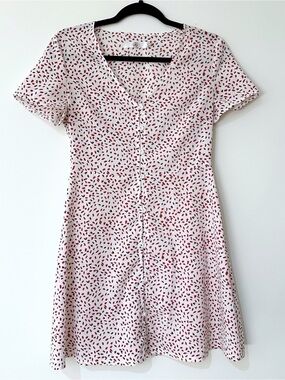 Missguided Button Through Tea Dress in Sprinkle Print Size 4